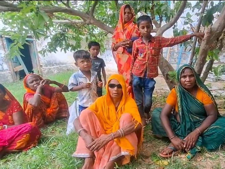 भागलपुर में दर्दनाक सड़क हादसा: ट्रक की चपेट में आने से दो दोस्तों की मौत, एक गंभीर