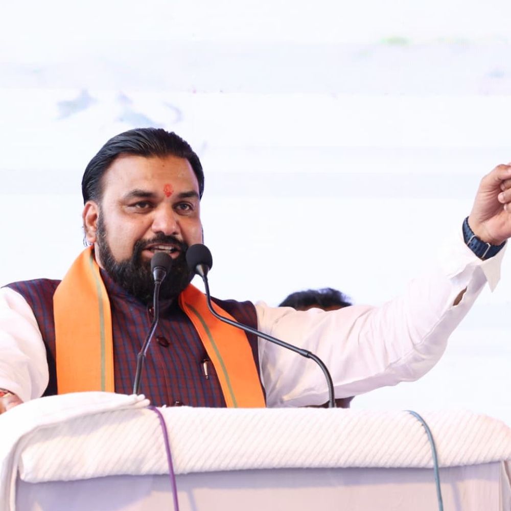 बिहार में 15 जुलाई से हेलीकॉप्टर सैर: 2100 रुपए में पटना भ्रमण, राजगीर-मुंडेश्वरी के लिए 6 हजार
