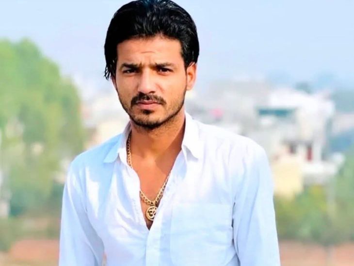 हिसार में दिनदहाड़े खूनी खेल: बाइक सवार हमलावरों ने युवक को चाकू से गोदकर उतारा मौत के घाट