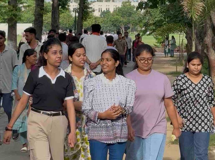 दीनदयाल उपाध्याय गोरखपुर विश्वविद्यालय में प्रवेश परीक्षा संपन्न, 90 प्रतिशत छात्रों ने दी उपस्थिति